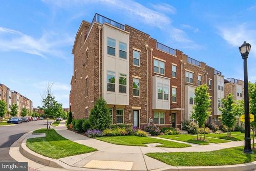 6100 Northwest Drive, HYATTSVILLE, MD, 20782 | Card Image