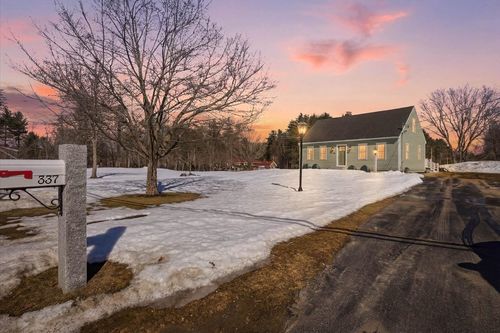 337 Exeter Rd, Hampton Falls, NH, 03844-2031 | Card Image