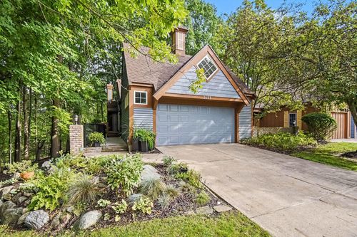 2133 N N Cross Creek Drive Se, Grand Rapids, MI, 49508 | Card Image