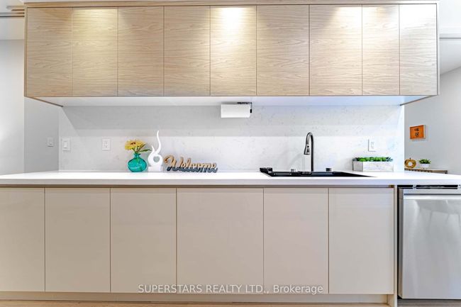 9 Neeley Rd, House attached with 5 bedrooms, 4 bathrooms and 3 parking in Markham ON | Image 8