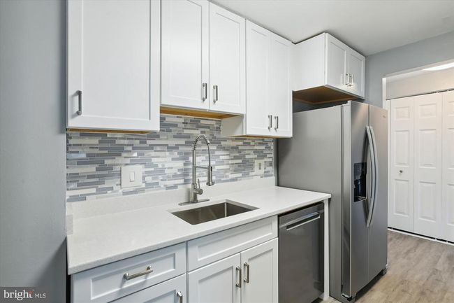 APT-806 - 28 Allegheny Ave, Condo with 2 bedrooms, 1 bathrooms and null parking in TOWSON MD | Image 8
