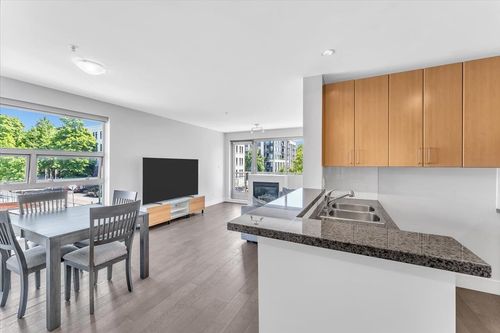 302-2680 Arbutus Street, Vancouver, BC, V6J5L8 | Card Image