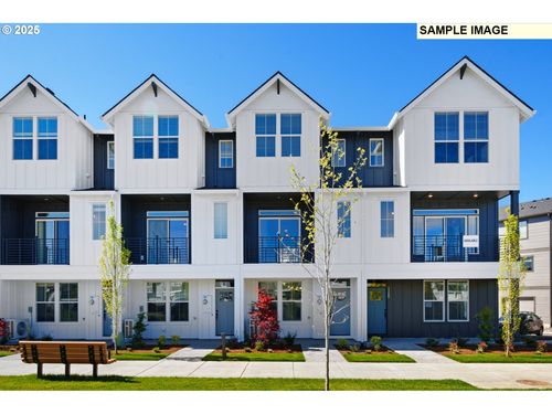 3373 Se Everwood Ln, Hillsboro, OR, 97123-3514 | Card Image