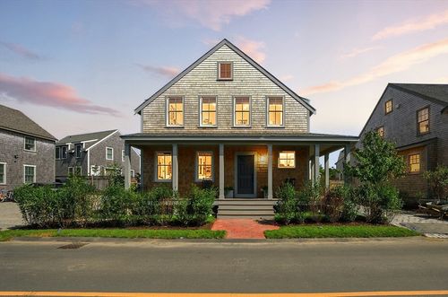 18 Honeysuckle Dr, Nantucket, MA, 02554-7030 | Card Image