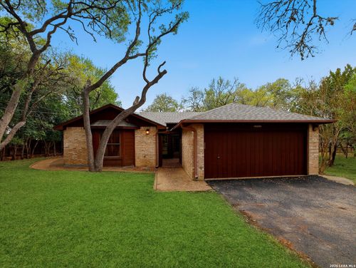 2703 Oak Haven Dr, San Marcos, TX, 78666-5065 | Card Image