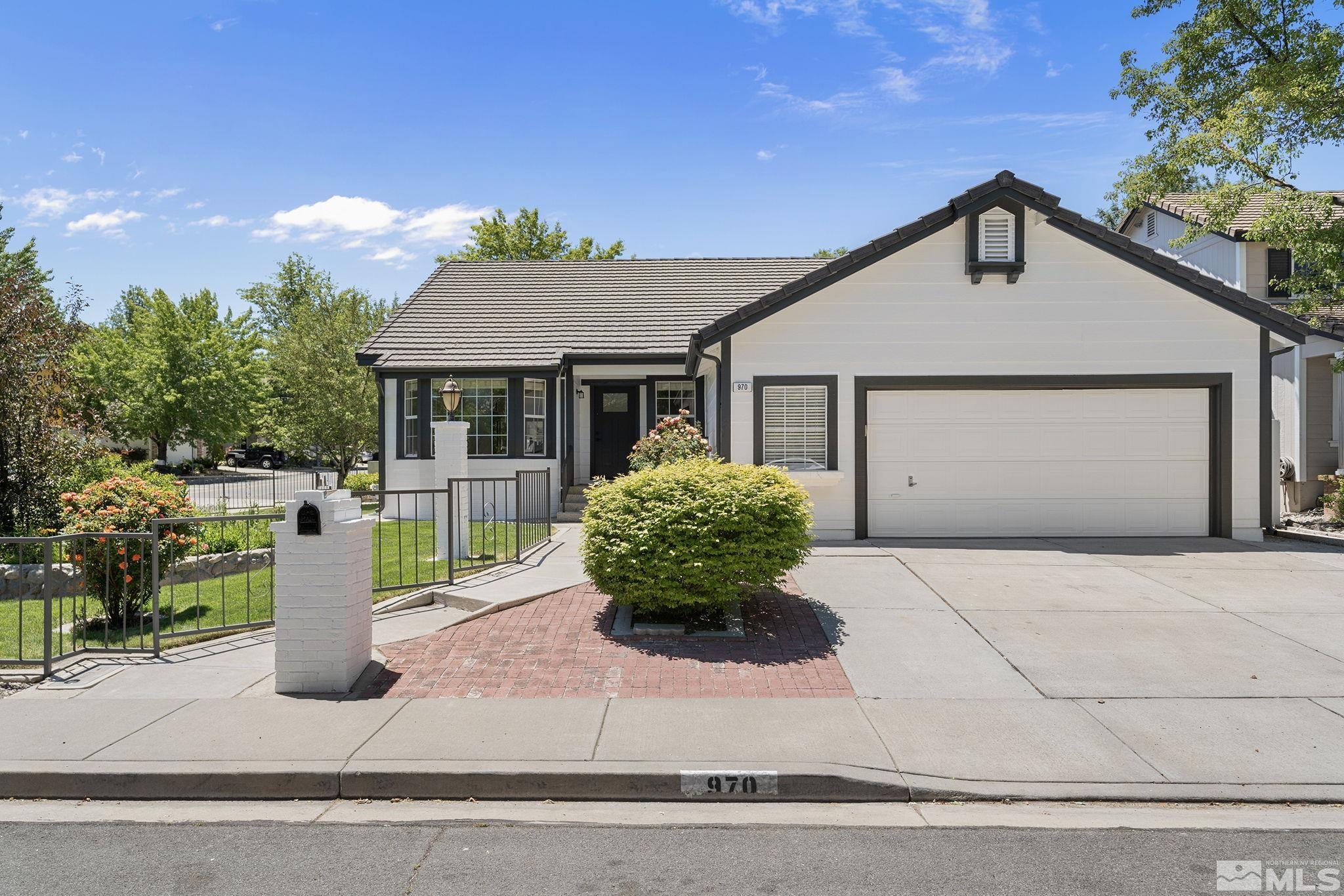 Mirror Lake Dr, Reno, NV 89511