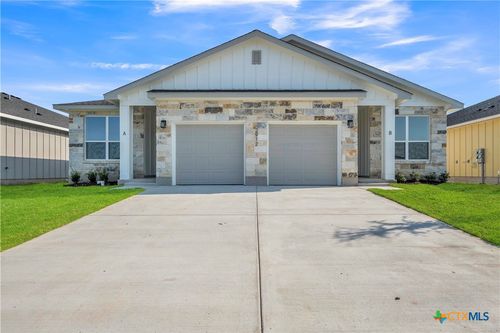 3811 American Elm Dr, Killeen, TX, 76542-2261 | Card Image