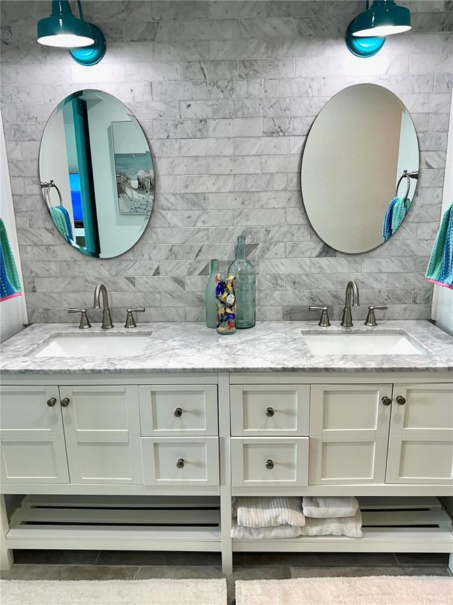 APT-402 - 610 Island Way, Condo with 2 bedrooms, 2 bathrooms and null parking in CLEARWATER BEACH FL | Image 18