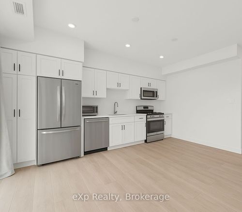 118-824 Woolwich St, Guelph, ON, N1H0E1 | Card Image