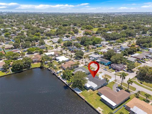 8841 Nw 14th Ave, Miami, FL, 33147-3202 | Card Image