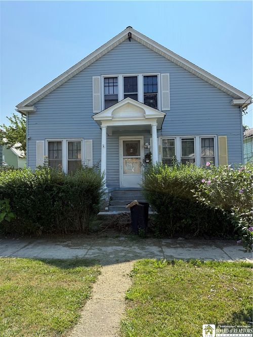 51 Ruggles St, Dunkirk, NY, 14048-2711 | Card Image