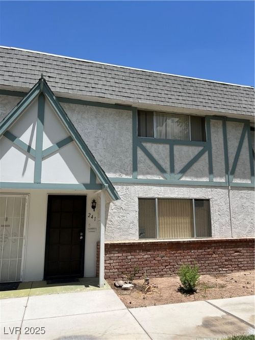 241 Pecos Way, Las Vegas, NV, 89121-2435 | Card Image
