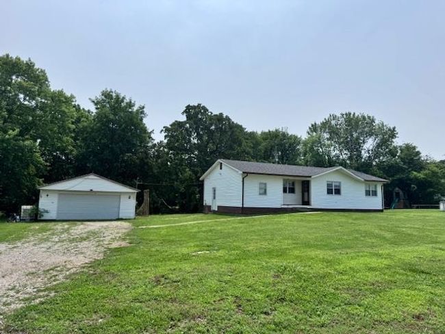 3970 Petros Browning Rd, House other with 3 bedrooms, 1 bathrooms and null parking in Rockfield KY | Image 39