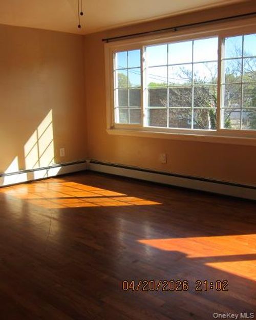 2-120-06 172nd St, Jamaica, NY, 11434-2620 | Card Image