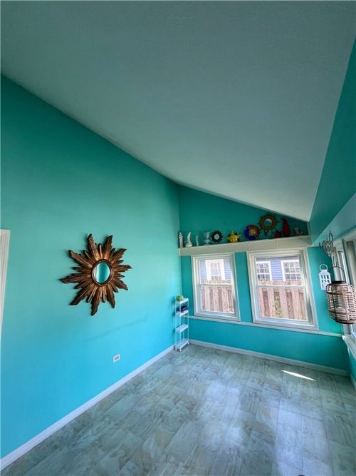 328 Beachgrove Dr, Erie, PA, 16505-1706 | Card Image