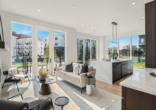 apt-113-321 31st Ave N, Nashville, TN, 37203-1202 | Card Image