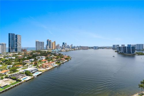 2410-19195 Mystic Pointe Dr, Aventura, FL, 33180-4502 | Card Image