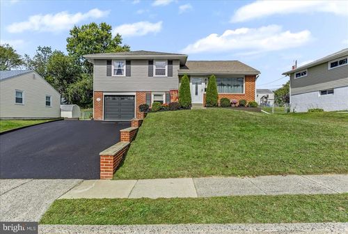 416 Warren Blvd, BROOMALL, PA, 19008-4128 | Card Image