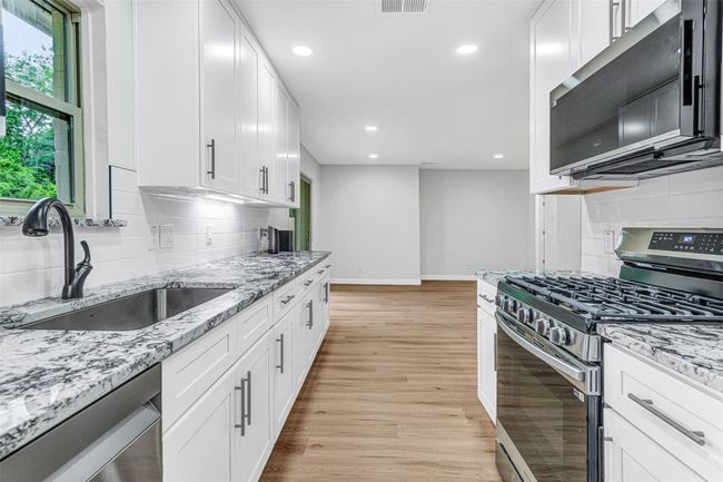 1412 Timberlake Cir, House other with 3 bedrooms, 2 bathrooms and null parking in Richardson TX | Image 17