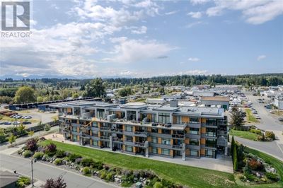 404 - 2777 N Beach Dr, Condo with 2 bedrooms, 2 bathrooms and 2 parking in Campbell River BC | Image 2