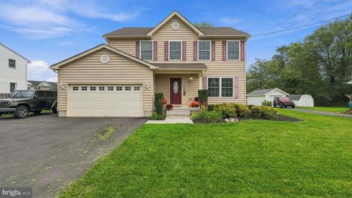 443 Madison Ave, LANGHORNE, PA, 19047-7543 | Card Image
