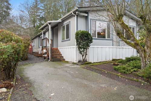 120-5307 State Highway 303 Ne, Bremerton, WA, 98311-3658 | Card Image