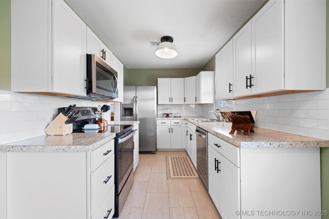 321 Elmhurst Ave, House other with 3 bedrooms, 1 bathrooms and null parking in Bartlesville OK | Image 9