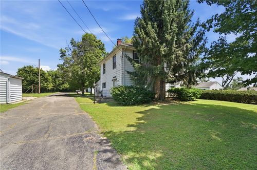 7550 Dog Leg Rd, Dayton, OH, 45414-2054 | Card Image