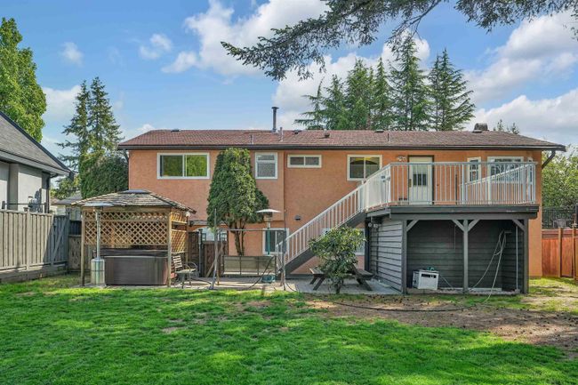 14885 92 Avenue, House other with 4 bedrooms, 2 bathrooms and 3 parking in Surrey BC | Image 38