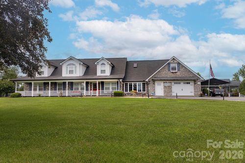 727 Jenkins Valley Rd, Alexander, NC, 28701-8726 | Card Image