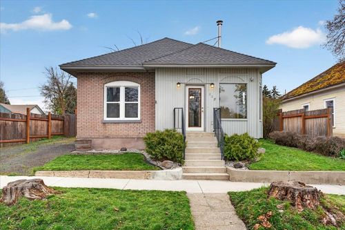 112 N College St, Tekoa, WA, 99033-5120 | Card Image