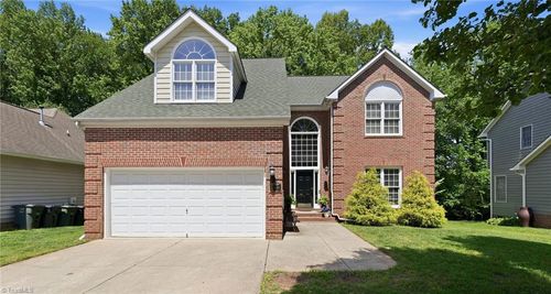 3240 Cheswick Dr, Greensboro, NC, 27410-8652 | Card Image