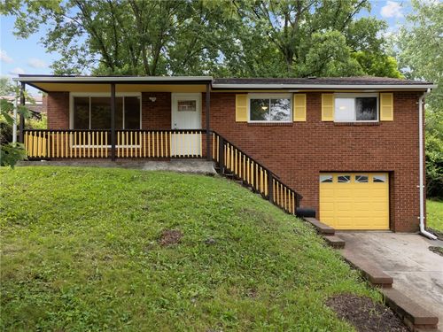 260 Stotler Rd, Penn Hills, PA, 15235-3556 | Card Image