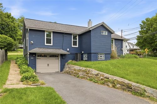 4214 New Texas Rd, Pittsburgh, PA, 15239-1163 | Card Image