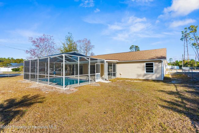 5948 Lyon Rd, House other with 3 bedrooms, 2 bathrooms and null parking in SPRING HILL FL | Image 9