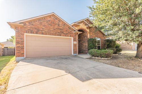 10844 Irish Glen Trl, Haslet, TX, 76052-5153 | Card Image