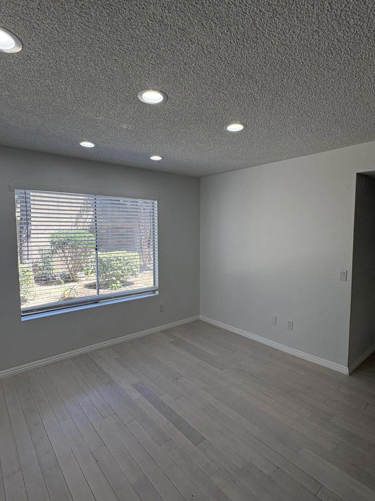 Residential Lease in Los Angeles 2