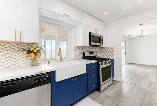 8409 Elkhorn St, Lemon Grove, CA, 91945 | Card Image