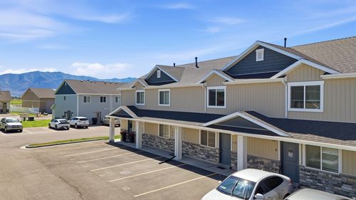 10-2460 450, Tremonton, UT, 84337-9373 | Card Image