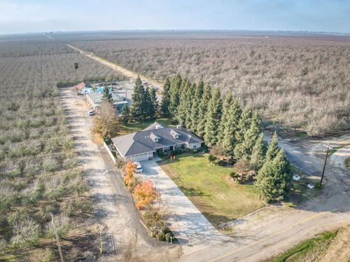 20880 Road 18, Chowchilla, CA, 93610-9734 | Card Image