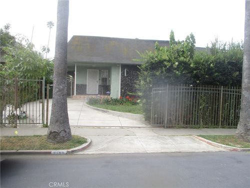 2384 W 30th St, Los Angeles, CA, 90018-2950 | Card Image