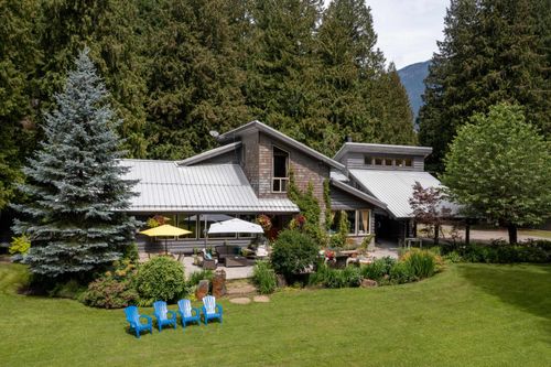 7650 Ryan Creek Rd, Pemberton, BC, V0N2L2 | Card Image