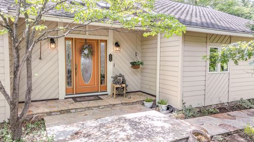 174 Bogey Ln, Salem, VA, 24153-6852 | Card Image