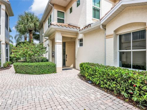 apt-101-9071 Las Maderas Dr, BONITA SPRINGS, FL, 34135-2845 | Card Image