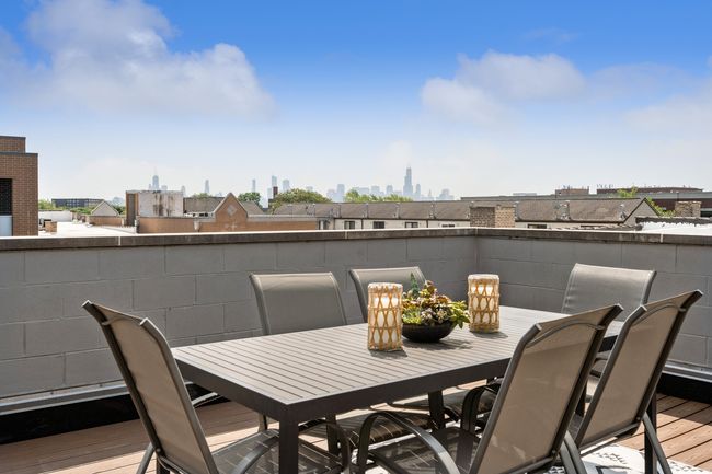 APT-3 - 2119 N Mozart St, Home with 2 bedrooms, 2 bathrooms and null parking in CHICAGO IL | Image 21