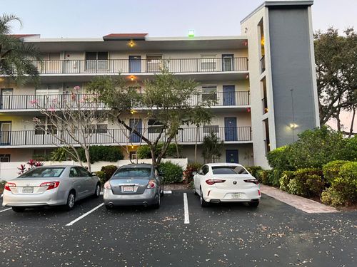 2080-14701 Cumberland Dr, Delray Beach, FL, 33446-3508 | Card Image