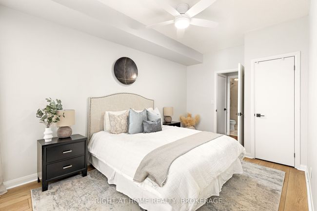 703 - 18 Beverley St, Condo with 3 bedrooms, 2 bathrooms and 2 parking in Toronto ON | Image 21