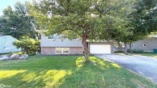 321 N Summit Ave, Nora Springs, IA, 50458-8618 | Card Image