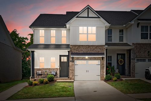1230 Hayloft Pl, Gallatin, TN, 37066-2264 | Card Image