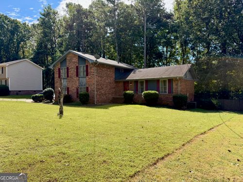 781 Sweet Briar Trl Se, Conyers, GA, 30094-3855 | Card Image